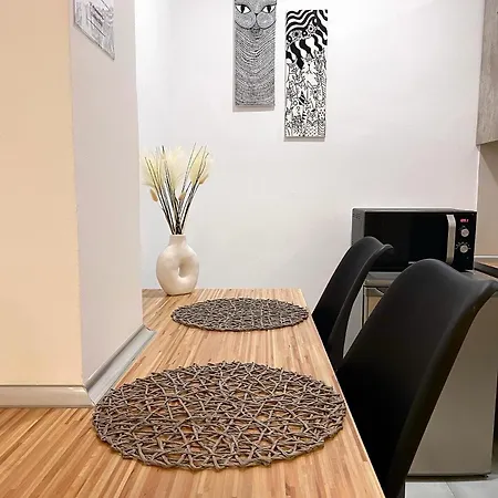 House Of Helios Apartament Pastida