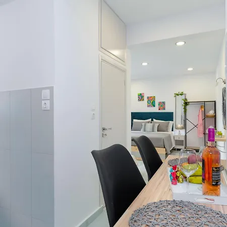 Apartment House Of Helios Pastida