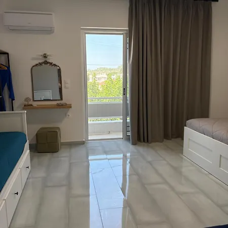 House Of Helios Apartment *