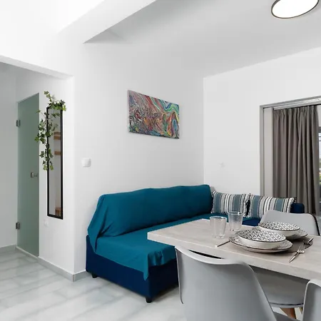 Apartment House Of Helios Pastida