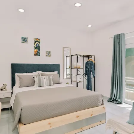 House Of Helios Apartment Pastida