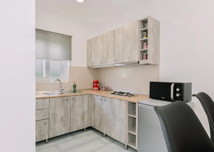 House Of Helios * Pastida